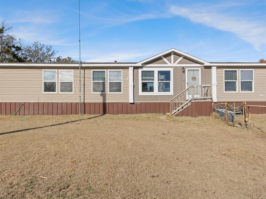 Welcome to 2722 Denver Rd. in the peaceful community of Sunset, Texas. A 3-bedroom 2-bath manufactured home on one acre that was renovated in 2023 to include new appliances! This charming property offers the perfect blend of small-town tranquility and everyday convenience, making it an ideal place to call home. Situated on one acre, the home provides ample space to enjoy outdoor living, entertaining, or simply relaxing in a quiet rural setting.Inside, you’ll find a functional and inviting layout filled with natural light and comfortable living spaces designed for both daily living and hosting guests. The property offers flexibility for a variety of lifestyles—whether you’re a first-time buyer, downsizing, or seeking a property with room to grow. 
Enjoy the privacy and slower pace of Sunset while remaining within easy reach of nearby towns, schools, and major roadways. With its appealing setting and strong potential, this home is a wonderful opportunity for buyers looking to enjoy Texas living at its best.
Don’t miss your chance to make this property your own—schedule a showing today!