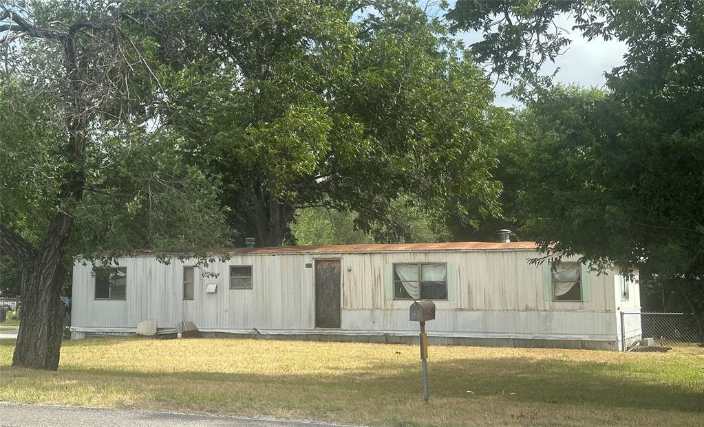 533 W Sipe Springs Road