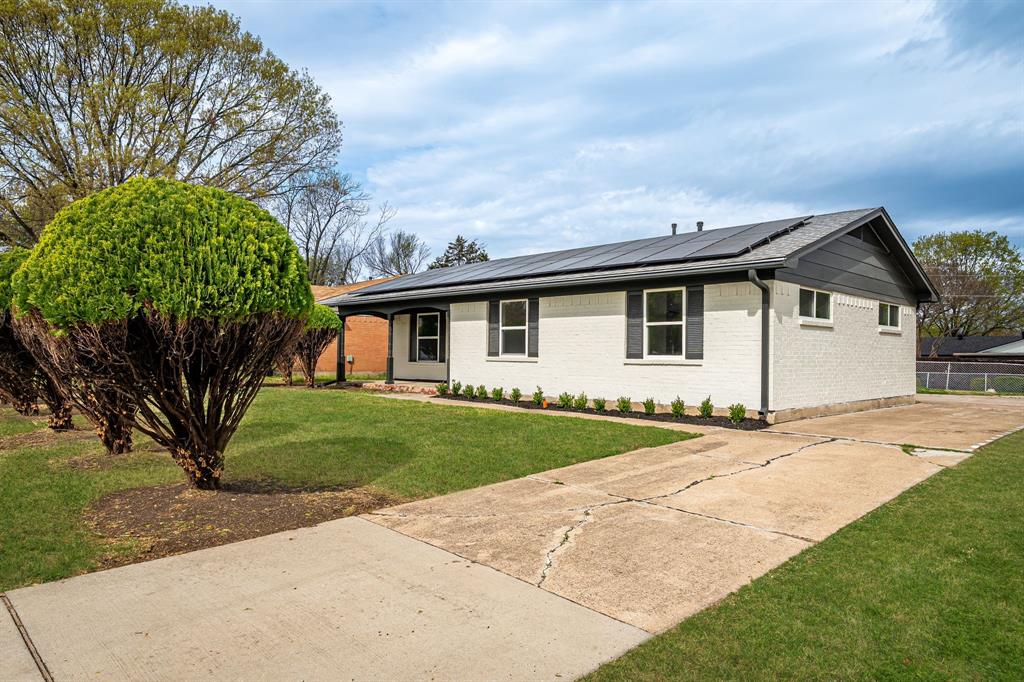 1513 Japonica Lane