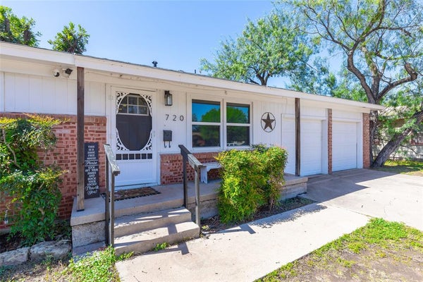 720 GLENDALE DR, ABILENE, TX 79603 - Image 18154630abf9bc0f4a5f6cd0fbf7042f/2090008817