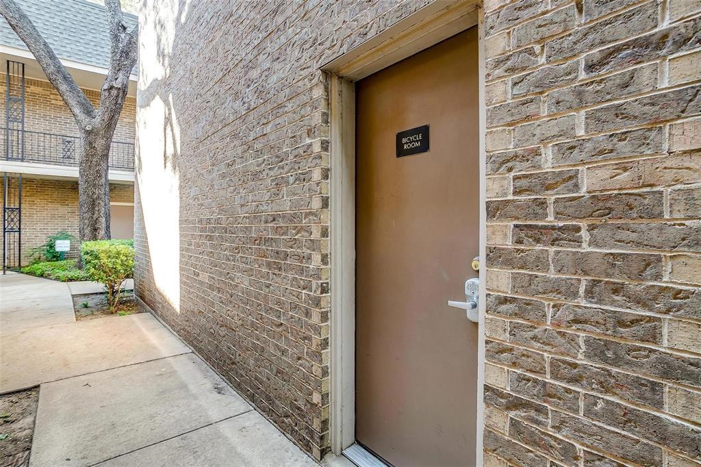 Royale Orleans North Condo - Residential