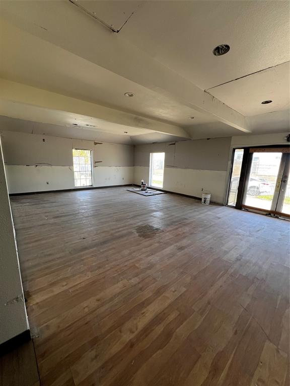 Brasher Add - Commercial Sale