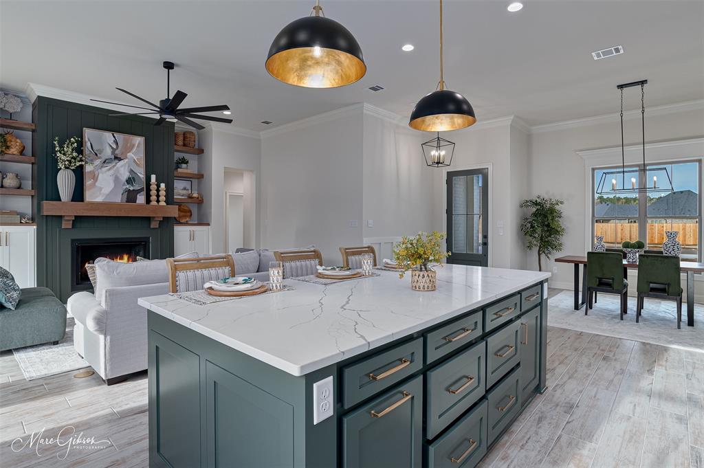 Pin Oak Lndg Un 1 - Residential