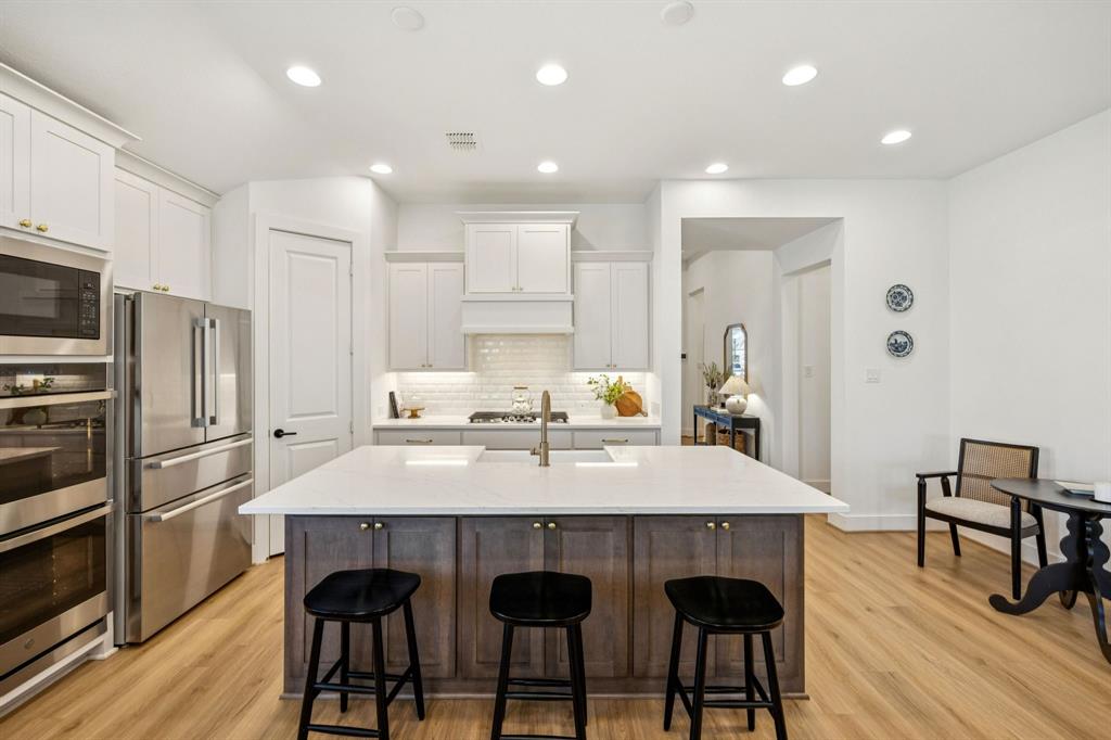 2100 Pleasant Run Lane