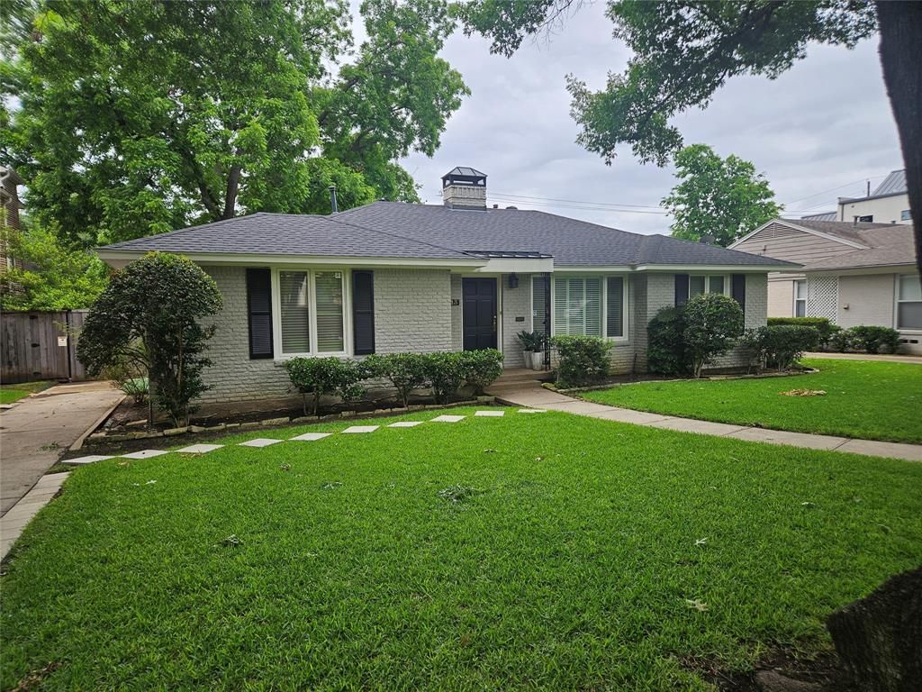 Photo of 3313 Marquette St Street, University Park, TX 75225 (MLS # 21268710)