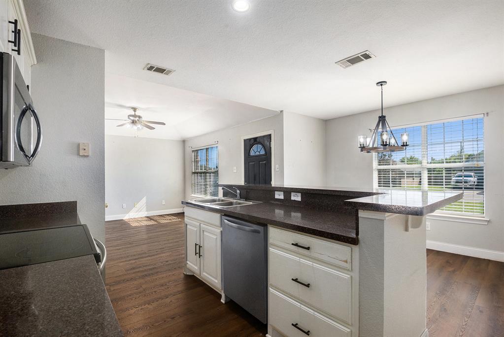 Mesquite Meadows - Residential