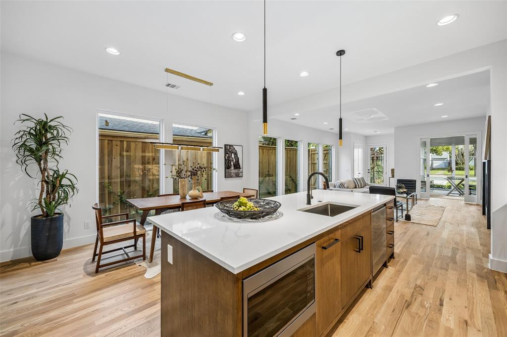 Corwin & Youngbloods - Residential