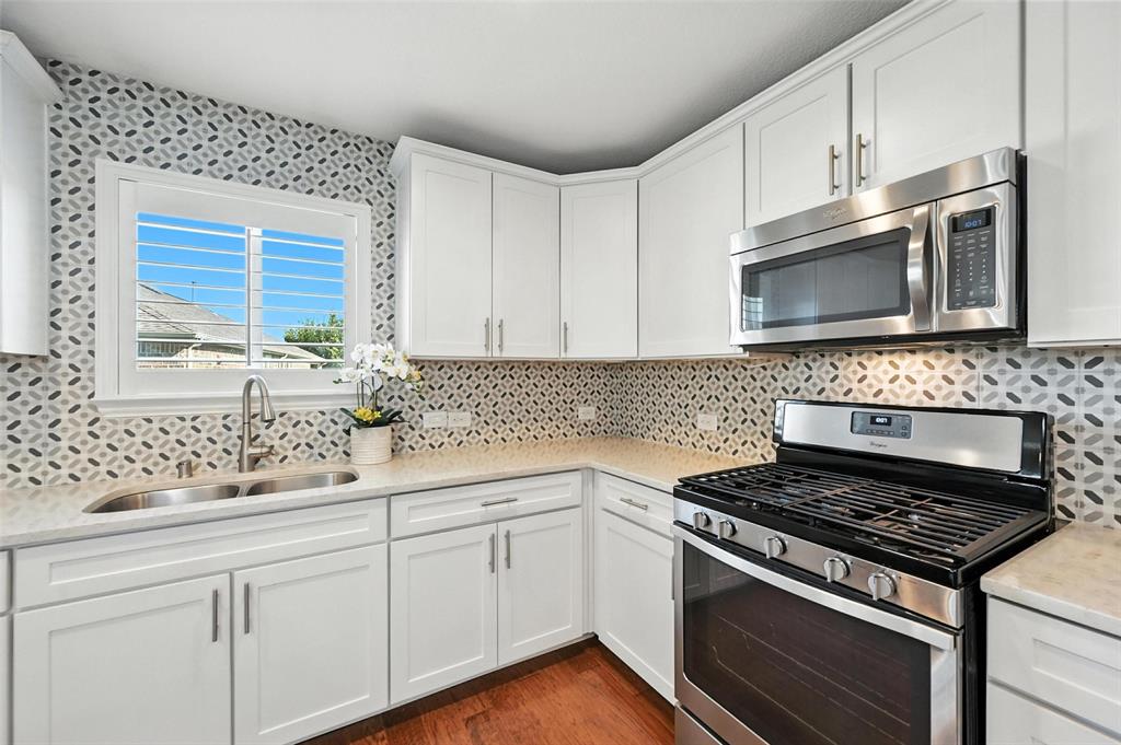 2306 Feathering Drive