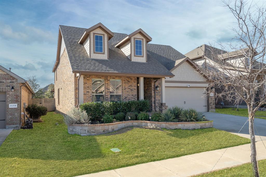 2527 Candle Lane