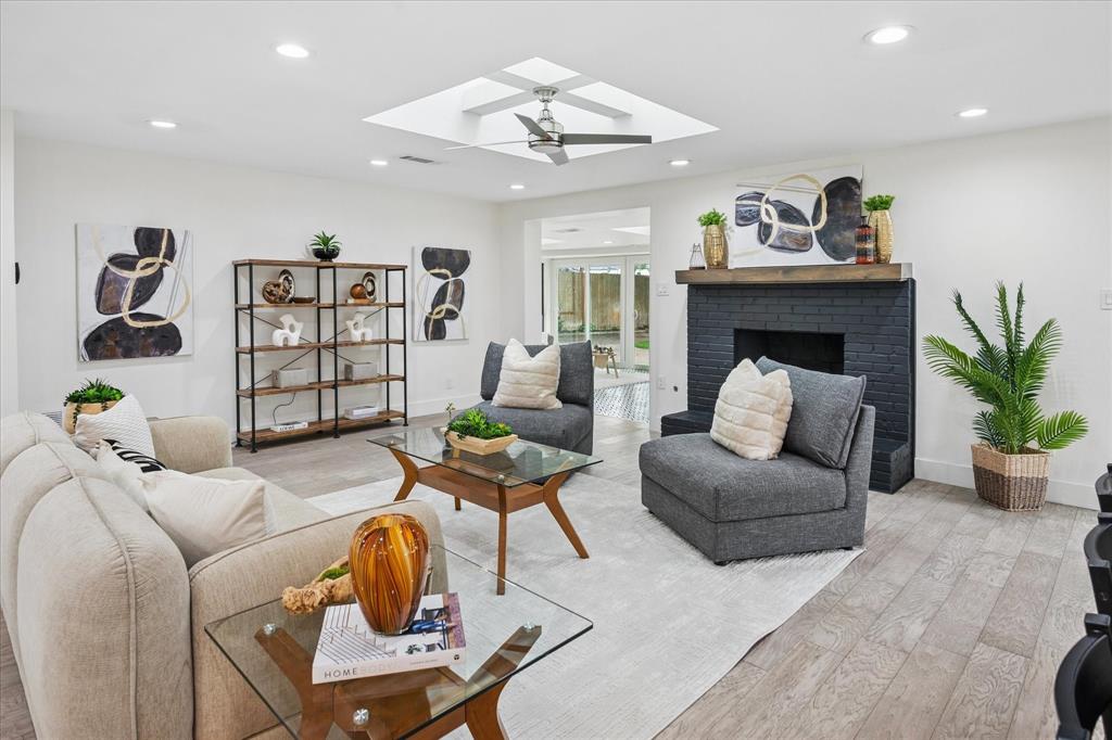3312 Camelot Drive