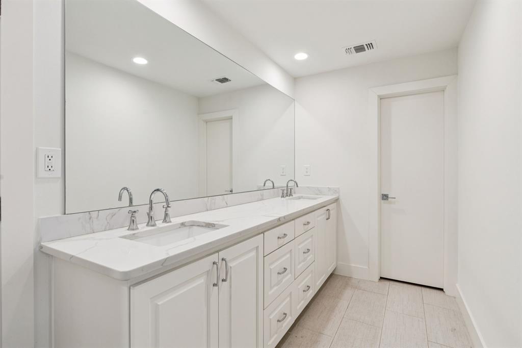 Hillcrest Manor 2nd Sec - Residential