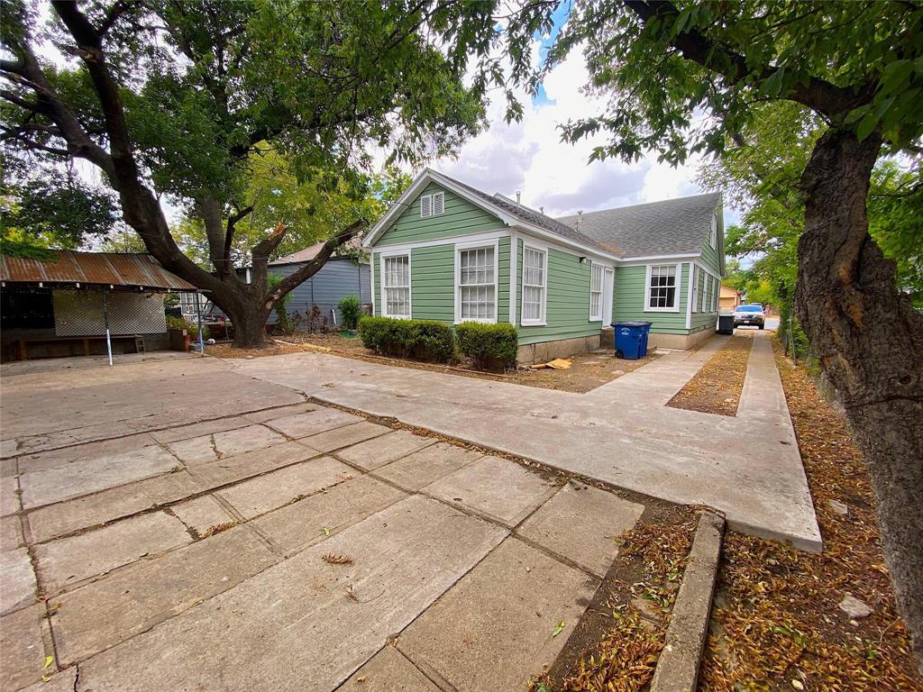 Dallas Land & Loan 03 - Residential Lease