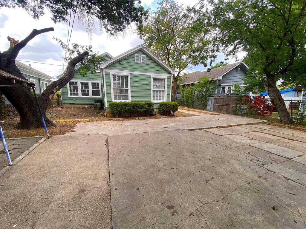 Dallas Land & Loan 03 - Residential Lease
