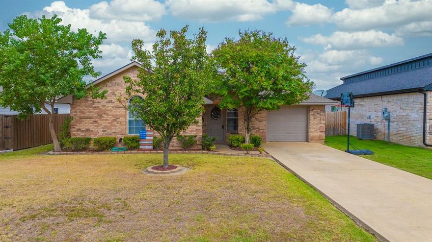 Welcome to this charming traditional style home located in the heart of Commerce, Texas. Situated on a 0.176 acre lot, this 3 bedroom, 2 full bath residence offers 1,113 square feet of comfortable living space with a practical, easy flow layout.

The home features a welcoming living area, a functional kitchen with ample storage, and well proportioned bedrooms that provide flexibility for family, guests, or a home office. Both full bathrooms are conveniently designed for everyday living.

Enjoy the freedom of no HOA, no MUD, and no PID, keeping ownership simple. The spacious yard offers plenty of room for outdoor activities, gardening, or future personalization.

Conveniently located near local schools, shopping & dining. This home is an excellent opportunity for homeowners or investors alike. Whether you’re looking for a primary residence or a solid investment, this Commerce gem is ready to welcome you home.

Schedule a tour today!