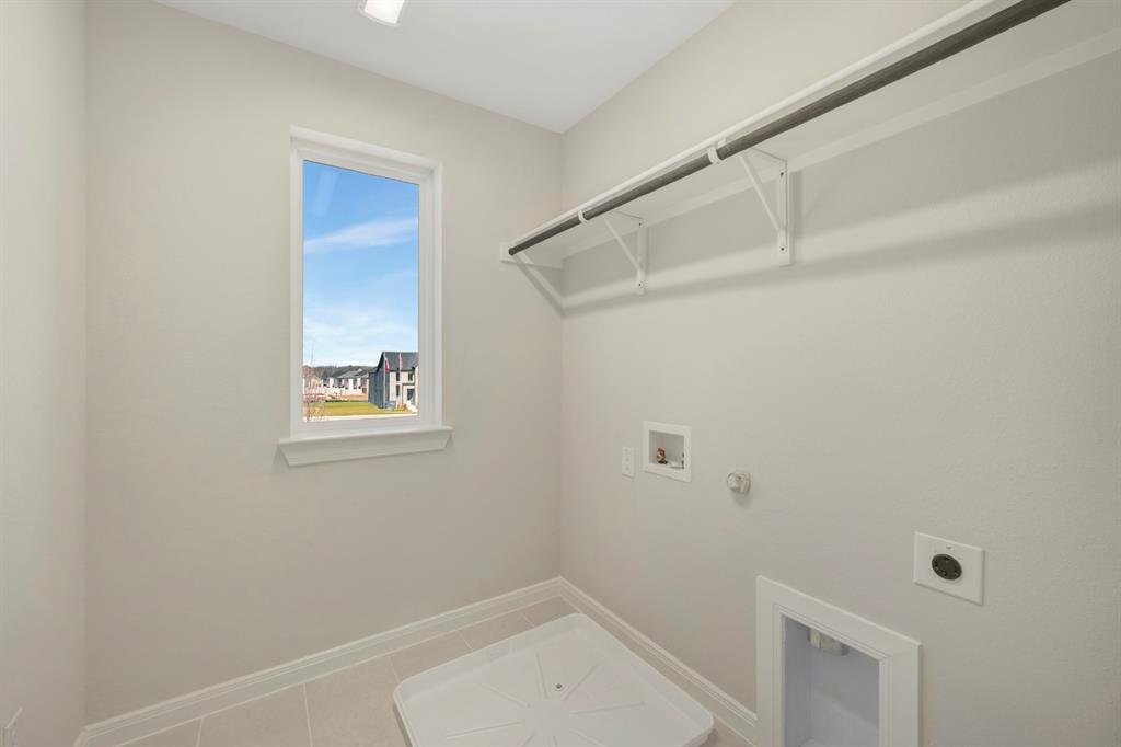 Painted Tree-Woodland West - Residential