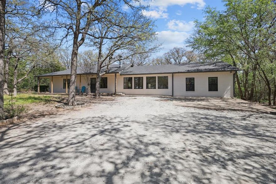 Welcome to this gorgeous fully remolded home on 2.36 wooded acres in the sought after Valley View area. This 3 bed, 3 full bath home is ready for you to enjoy the slower paced lifestyle among the wooded 2 plus acre lot. The newly designed owners suite offers the perfect retreat from the rest of the home, with a stand along tub, and newly built walk in shower with double vanities.  The open concept floor plan with eat in kitchen offers plenty of space for entertaining. Don't miss out on this beautiful home and acreage.