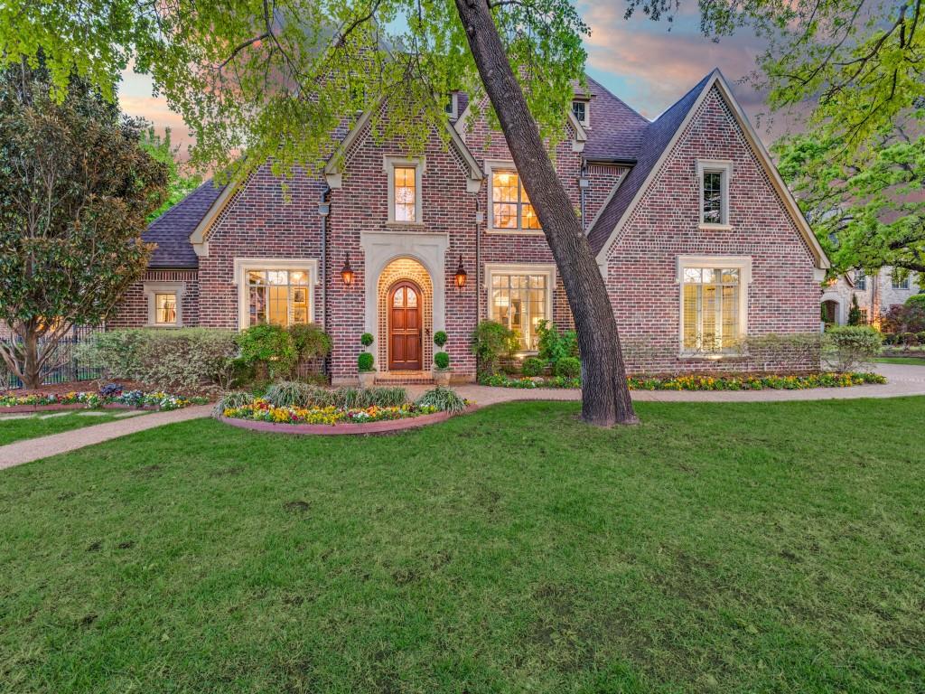 Regency Oaks - Residential