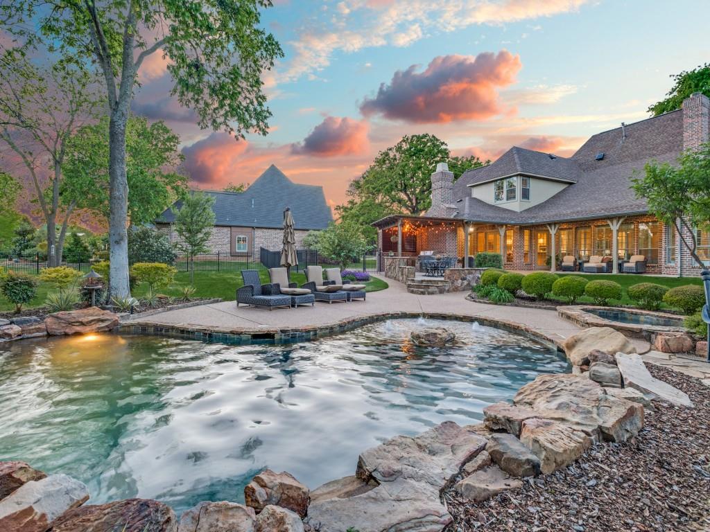 Regency Oaks - Residential