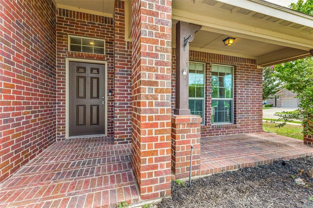 417 Brookhollow Lane