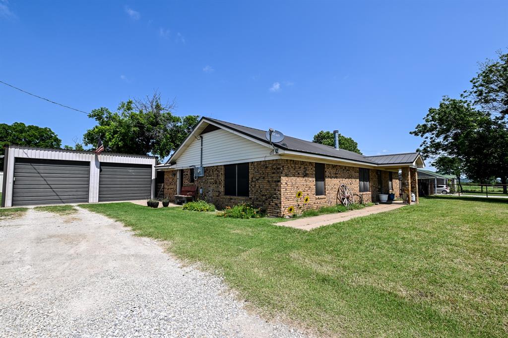 3240 S HWY 281