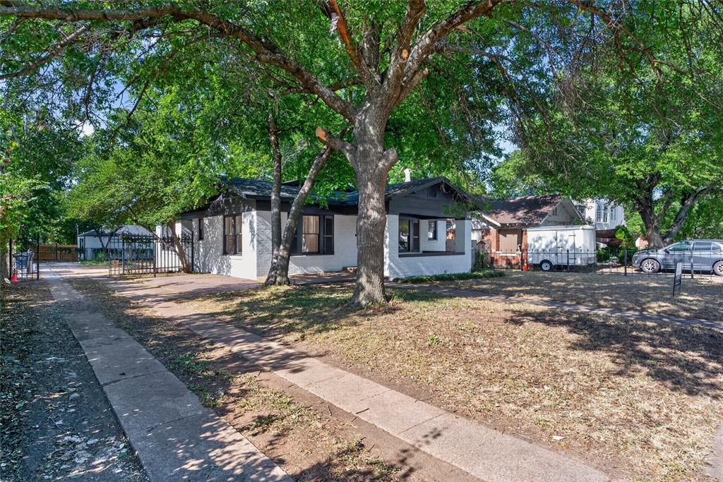 3410 Meadowbrook Drive