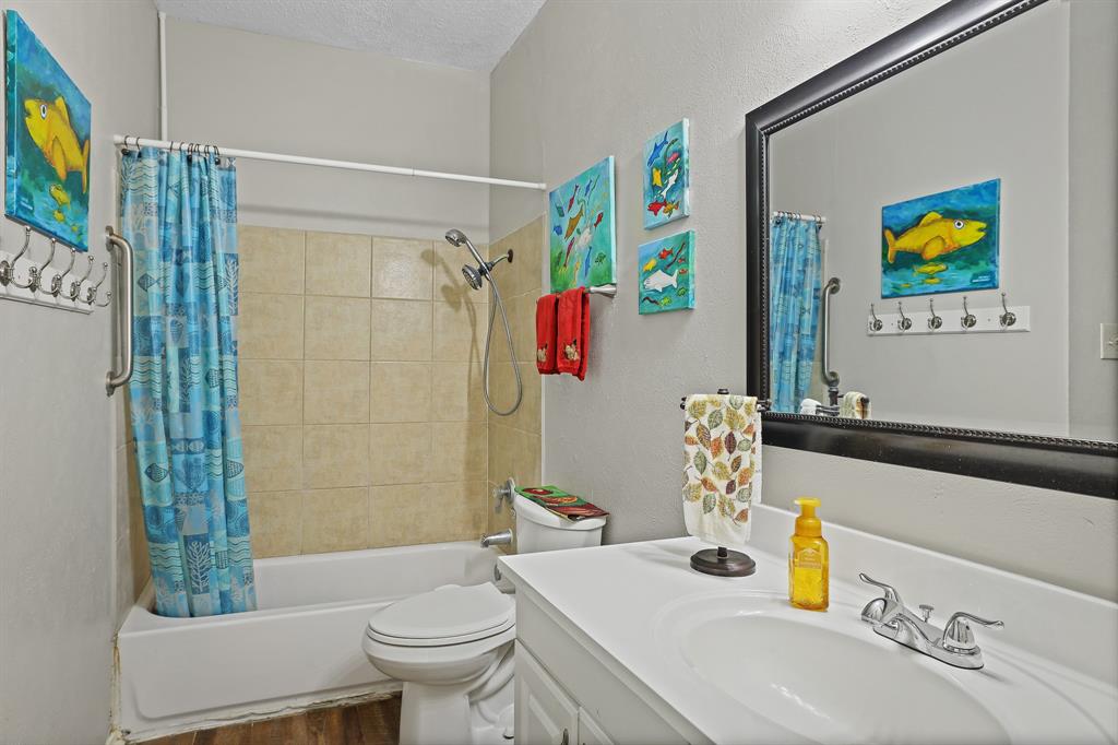 Creek Condos - Residential