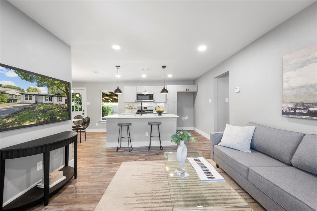 10518 Dunaway Drive