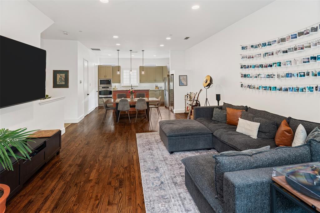 2411 N Hall Street 38