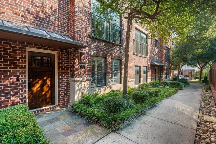 Interest rate buy-down is available by using our preferred lender! This sophisticated 3-story townhome is in the heart of Uptown’s coveted State Thomas neighborhood. The three bedroom home offers an open-concept floor plan bathed in natural light, with seamless flow between living, dining, and a gourmet kitchen. The current owners have enhanced it with over ~$40K in upgrades. Upon entry, you’re welcomed into a warm, inviting space that blends style with comfort. The first floor features a bedroom with ensuite bathroom. Currently, it's being used as an office space. The primary bedroom on the third floor serves as a private retreat with a spa-like bath and generous walk-in closet.The laundry area, and third room is also located on this level.  A show-stopping rooftop deck offers outstanding views of the Dallas skyline—perfect for evening gatherings with family, and friends or those quiet moments to enjoy your morning coffee. 
Just steps from Uptown’s dining, shopping, and nightlife, this residence combines the energy of city living with the ease of a lock-and-leave lifestyle.
