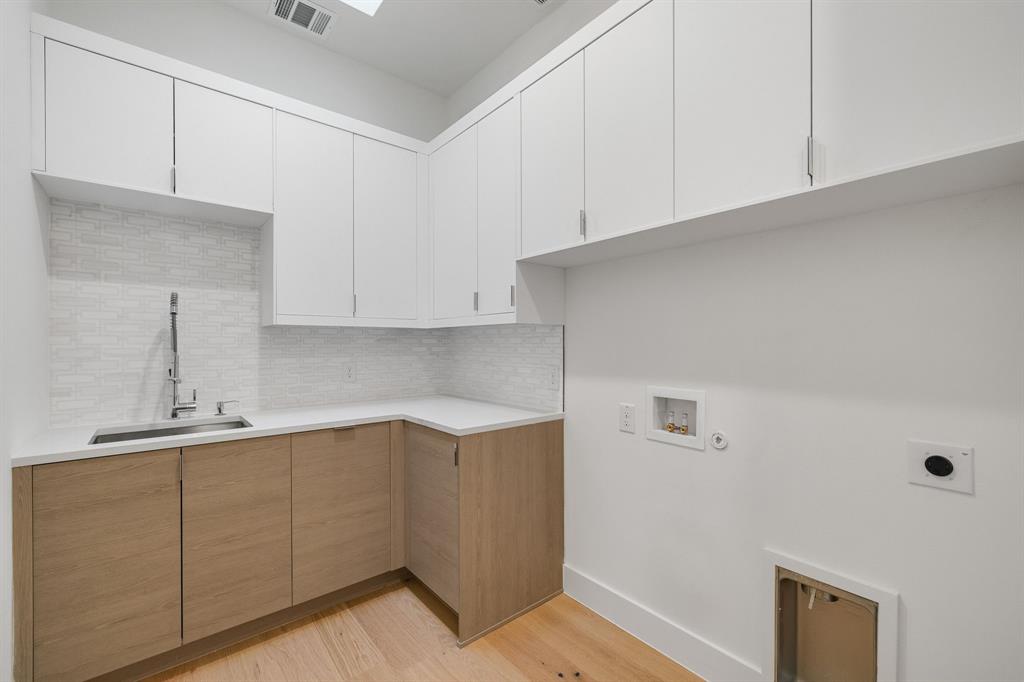 Crestpark Club Estates - Residential