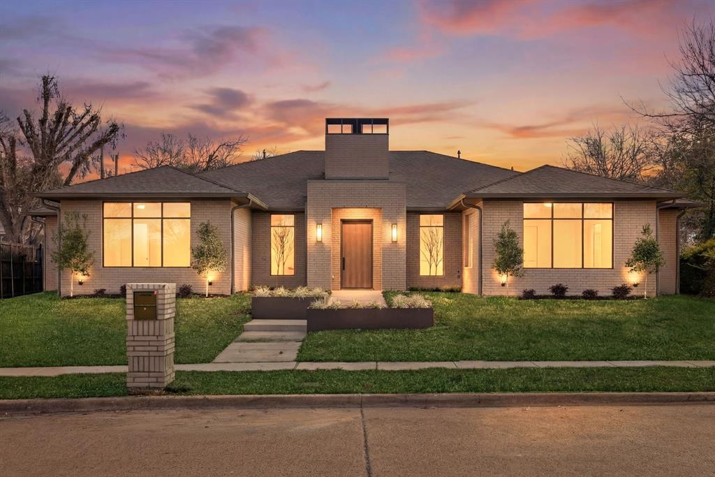 Crestpark Club Estates - Residential