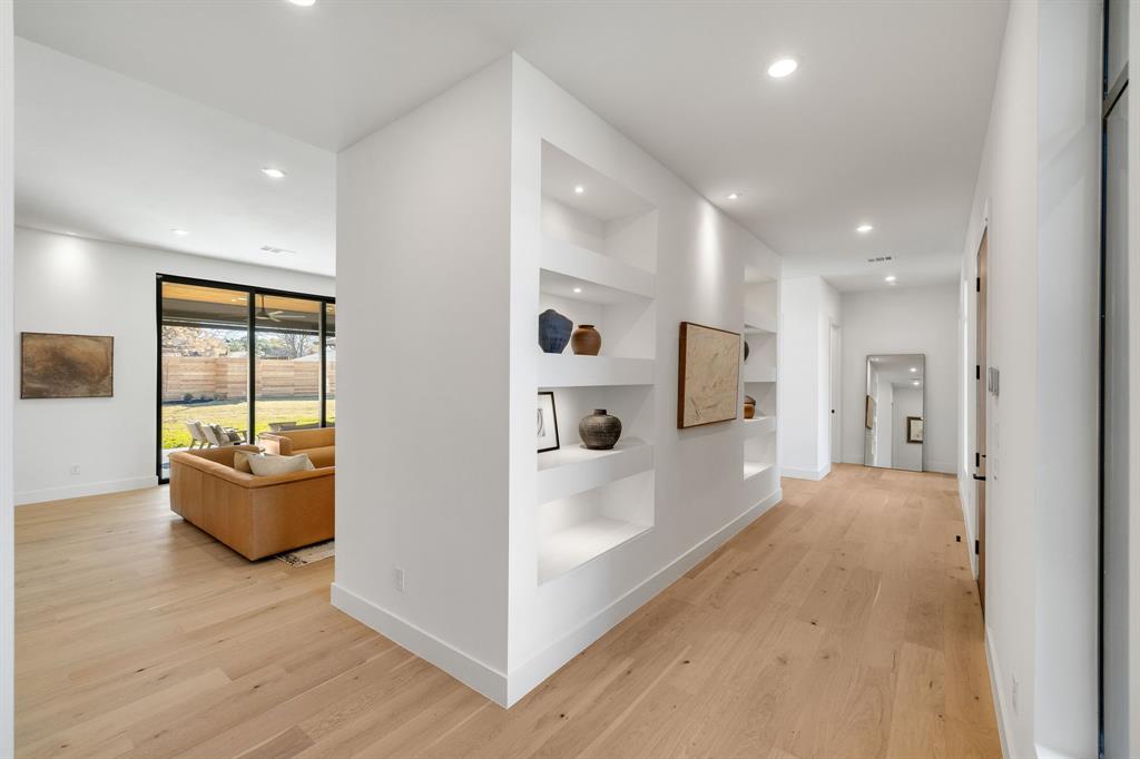 Crestpark Club Estates - Residential