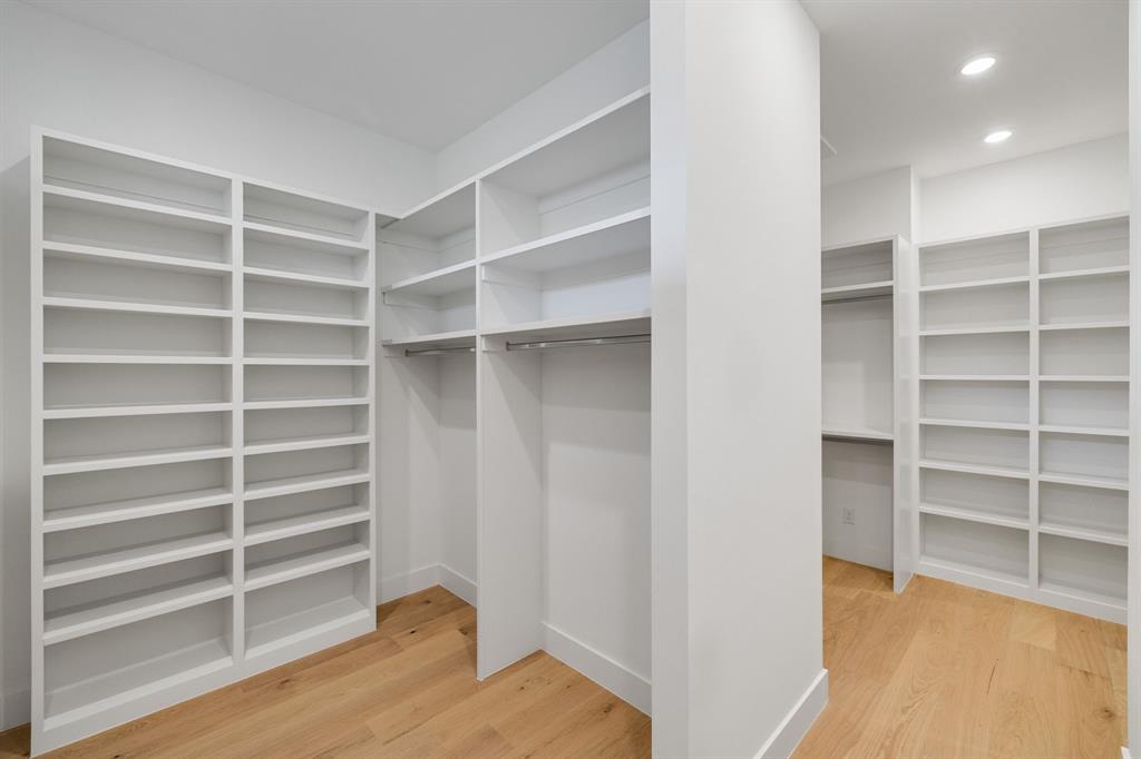 Crestpark Club Estates - Residential