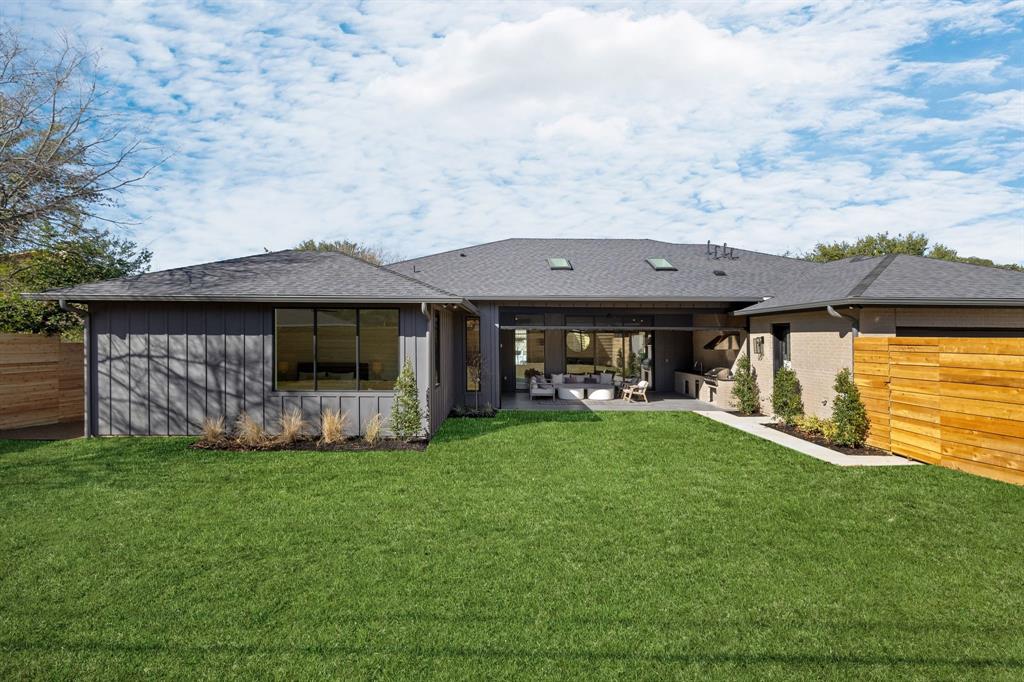 Crestpark Club Estates - Residential