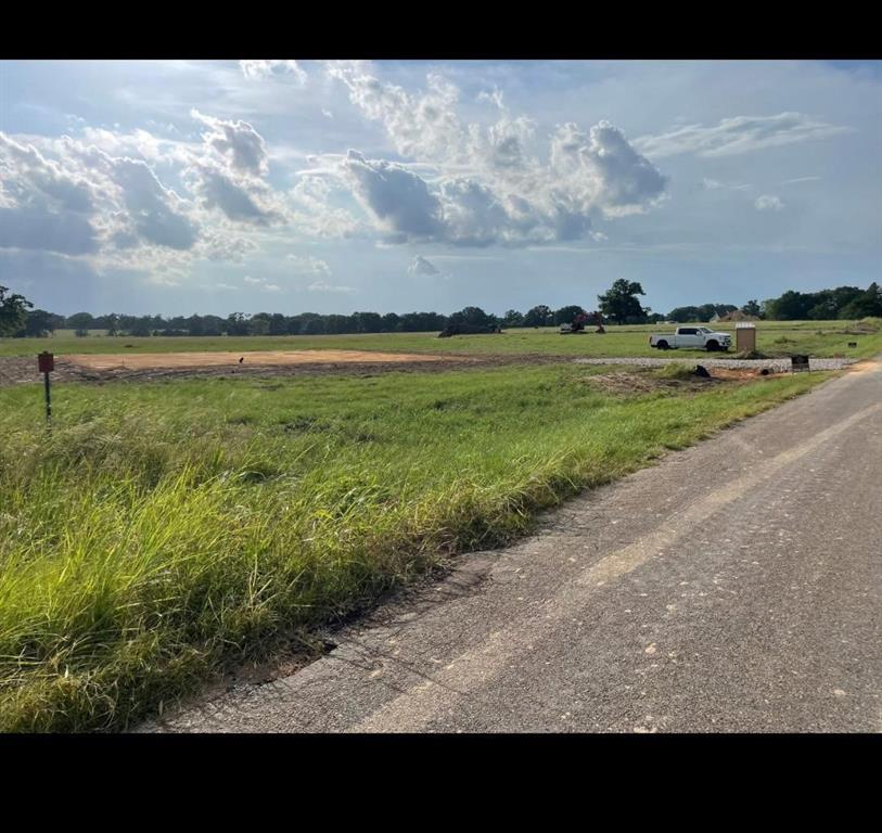408 County road 2115