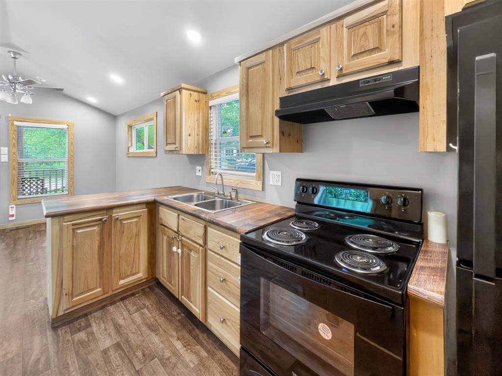 761 Paxton Road