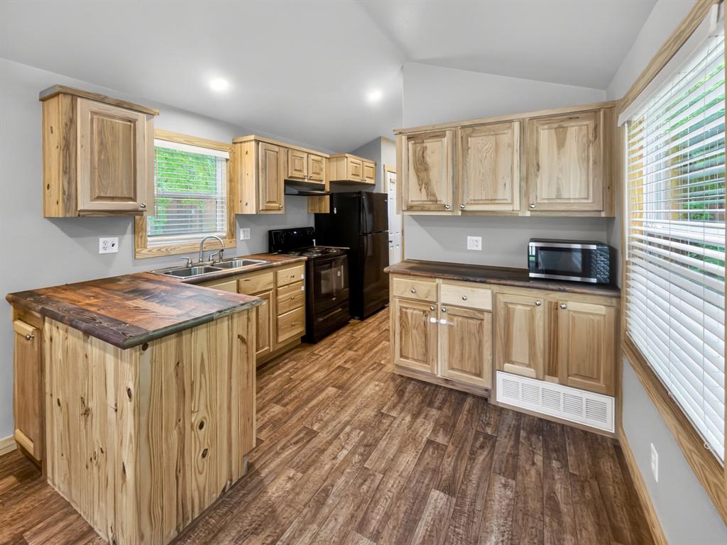 761 Paxton Road
