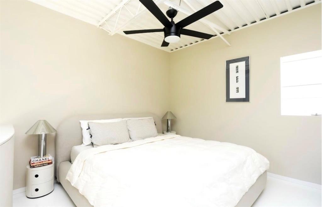 Holland Ave Condo 4239 - Residential Lease