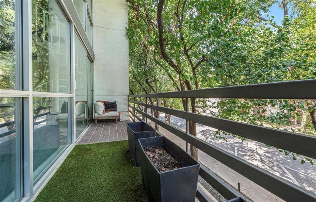 Holland Ave Condo 4239 - Residential Lease