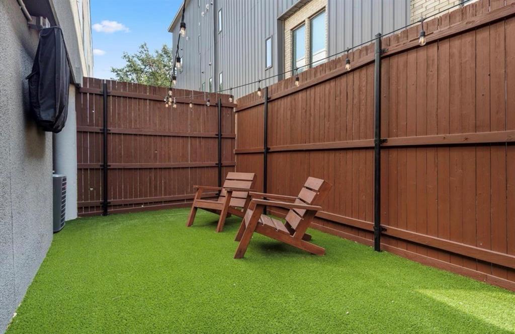 Holland Ave Condo 4239 - Residential Lease