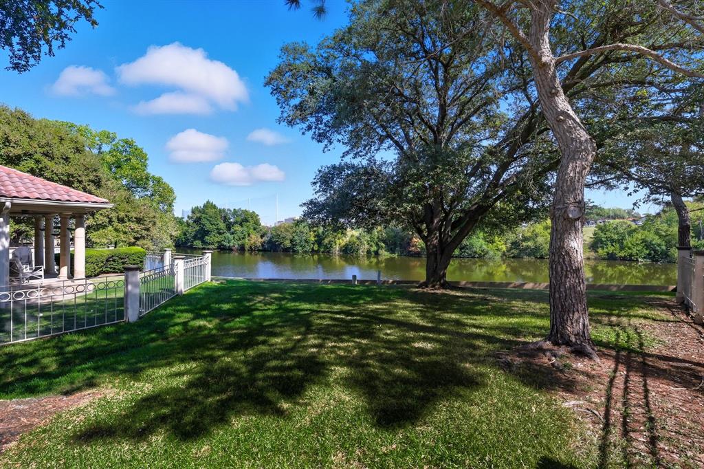 4634 N OConnor Court