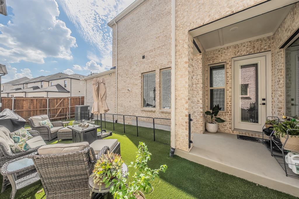 Lakeside Viridian - Residential