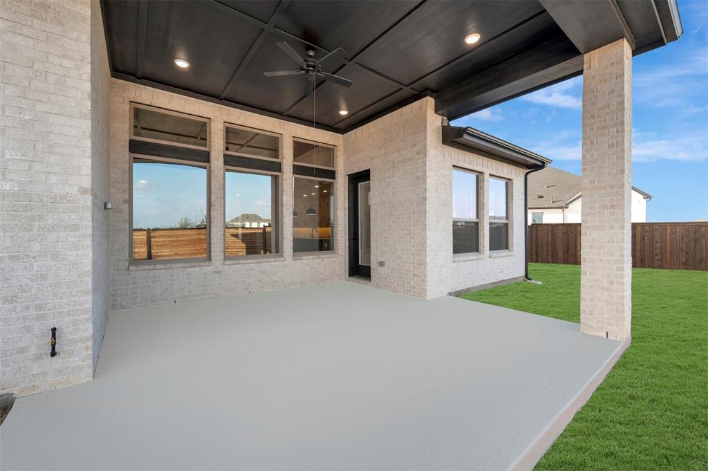 Ridge at Northlake - Residential