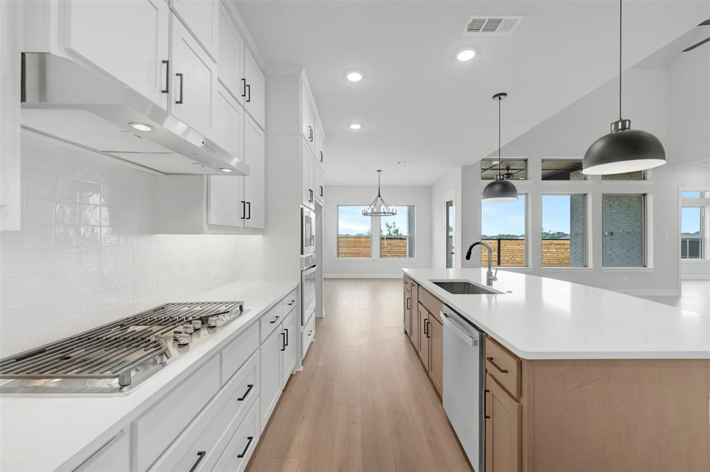 Ridge at Northlake - Residential