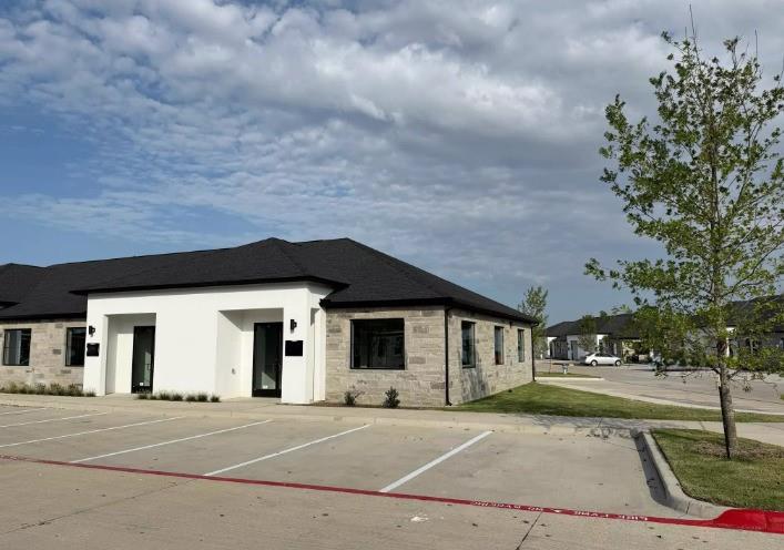 S13386 - Commercial Lease