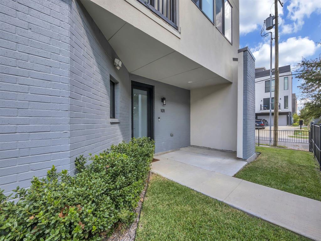 High Ground Munger Condos - Residential Lease