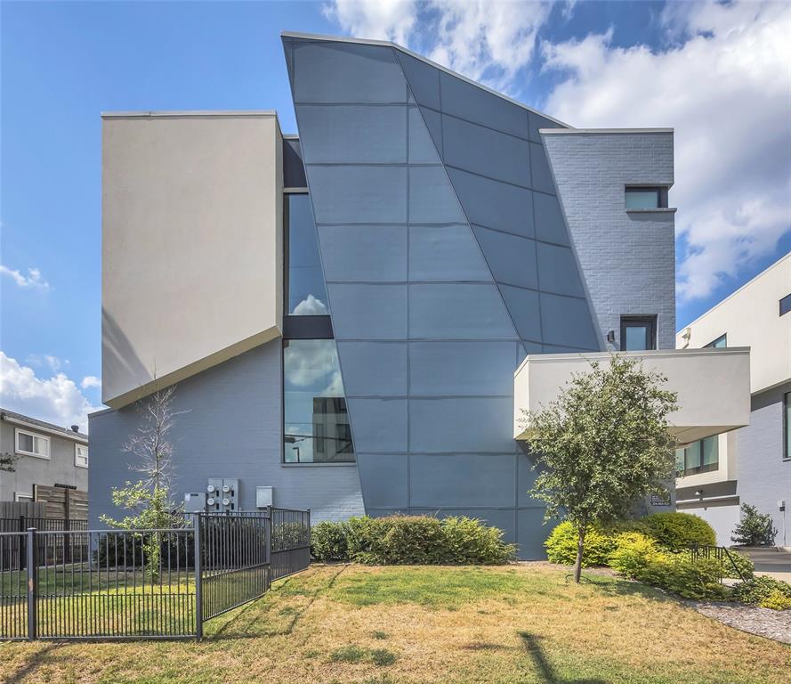 High Ground Munger Condos - Residential Lease