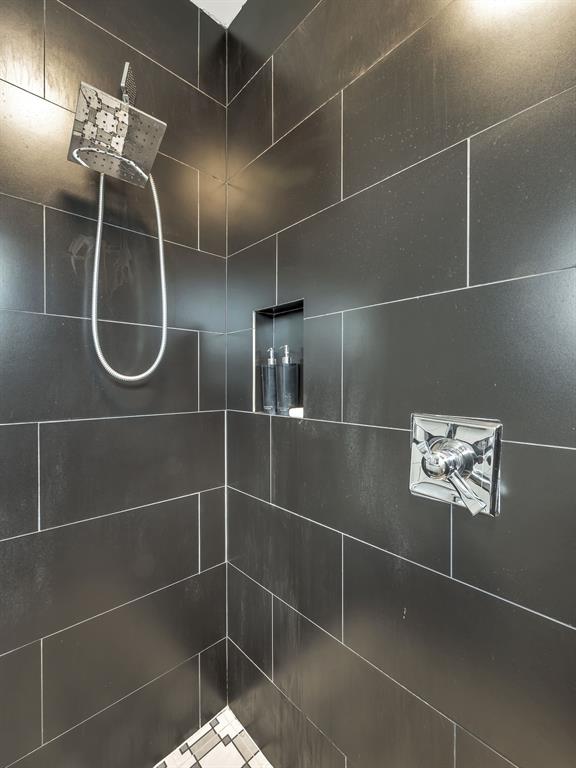 High Ground Munger Condos - Residential Lease