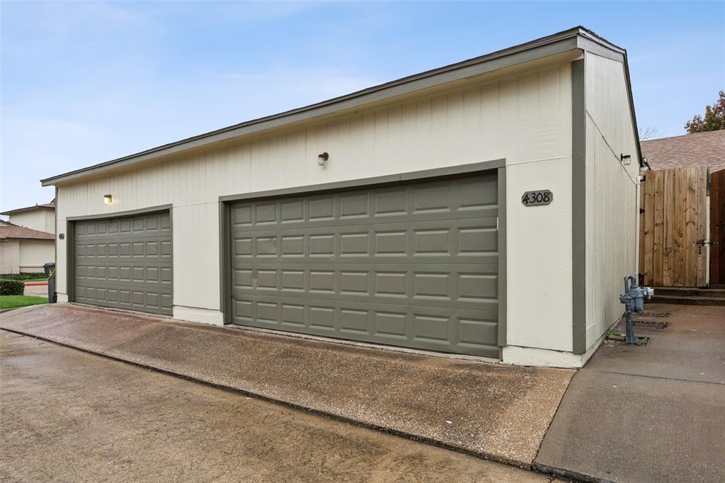 Town North Village Rev - Residential