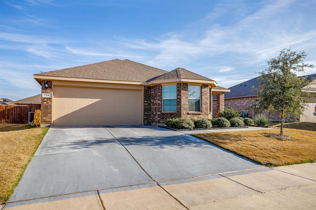 714 Rendyn Way
